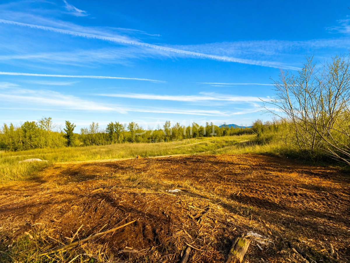 ISTRA, LABIN - Gradbeno zemljišče 759 m2