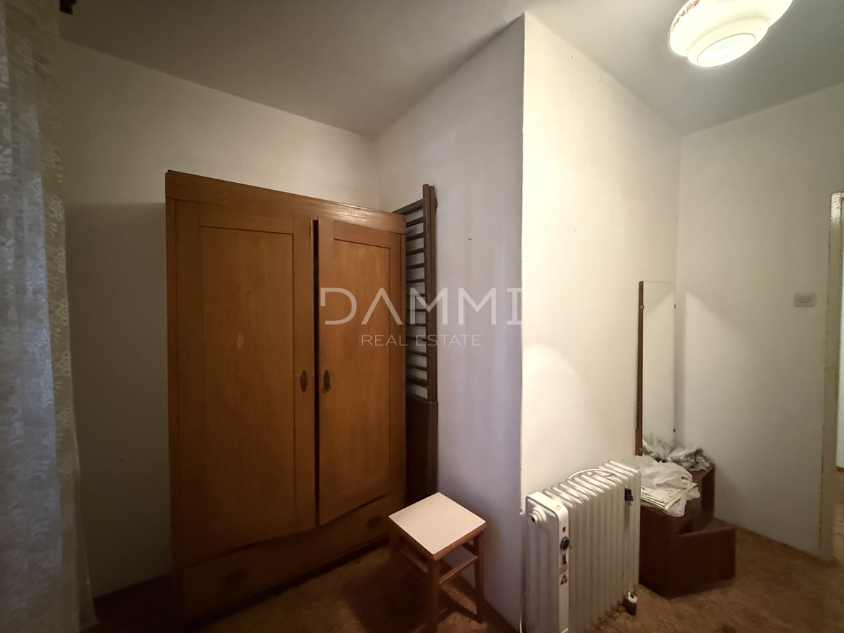 ISTRA, ŽMINJ - Dve hiši skupaj z dvoriščem