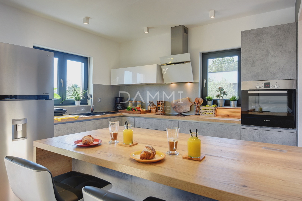 ISTRA, MEDULIN - Luksuzna hiša z bazenom