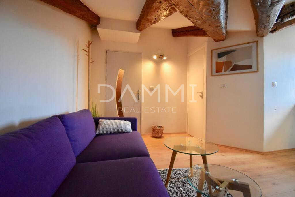 PULA, CENTAR - Ekskluzivno 2 apartmaja na vrhunski lokaciji