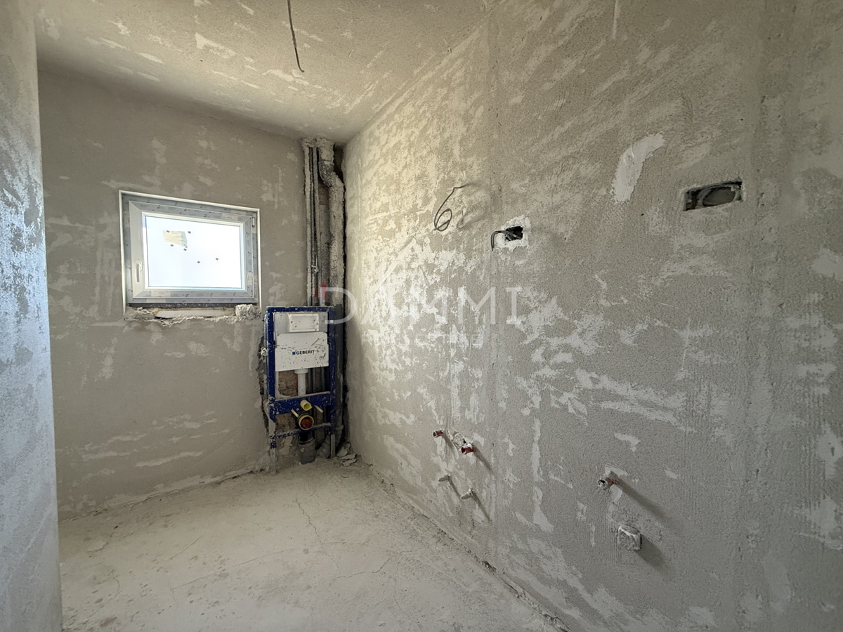 ISTRA, ŽMINJ - Vrhunska samostojna hiša z veliko zemljiščem