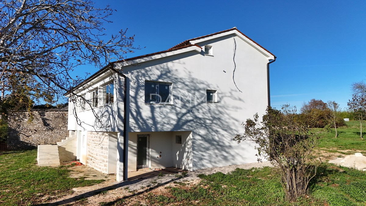 ISTRA, ŽMINJ - Vrhunska samostojna hiša z veliko zemljiščem