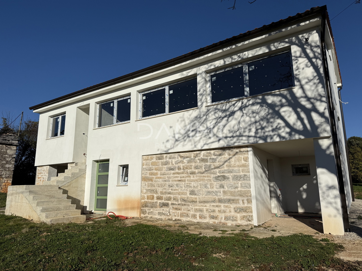 ISTRA, ŽMINJ - Vrhunska samostojna hiša z veliko zemljiščem