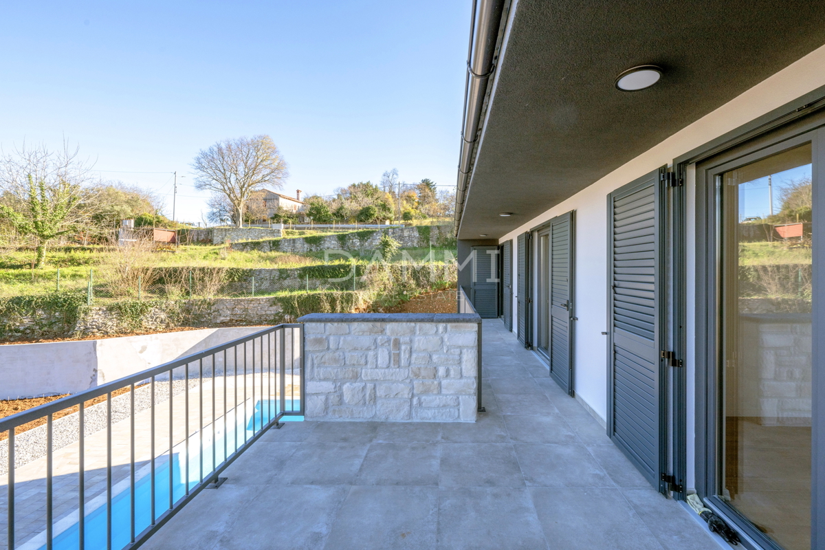 Istra, Rakalj - moderna vila z bazenom, pogled na morje