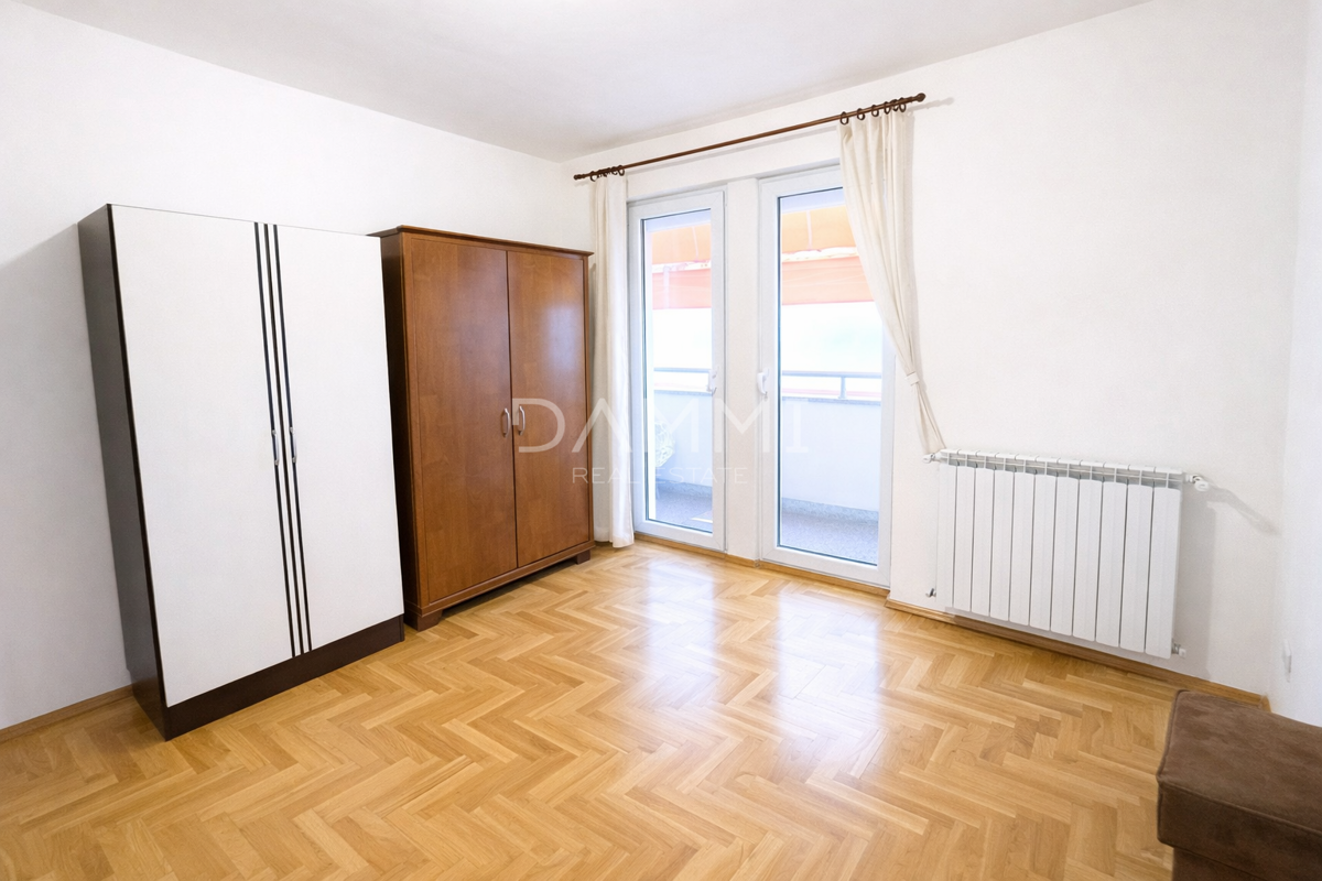 Pula, Vidikovac - stan v pritličju s teraso, novejša gradnja