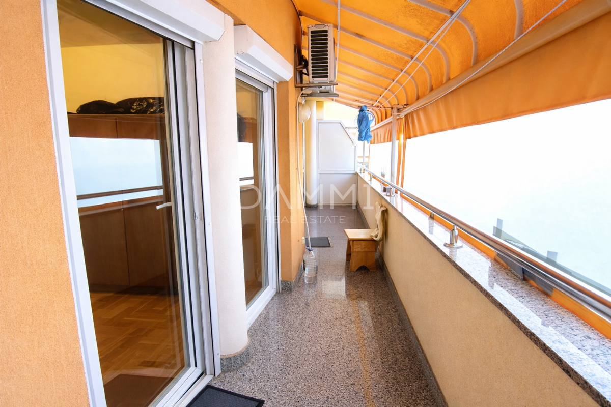 Pula, Vidikovac - stan v pritličju s teraso, novejša gradnja