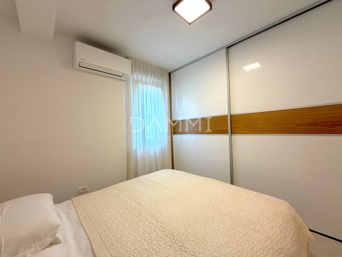 ISTRA, POREČ - POPOLNOMA UREJENO DVOSOBNO STANOVANJE V BLIŽINI MORJA