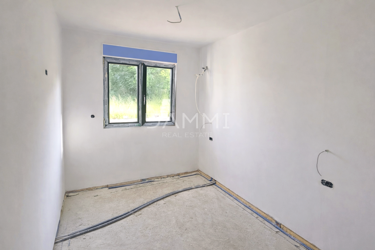 Istra, Žminj - hiša z bazenom, novogradnja