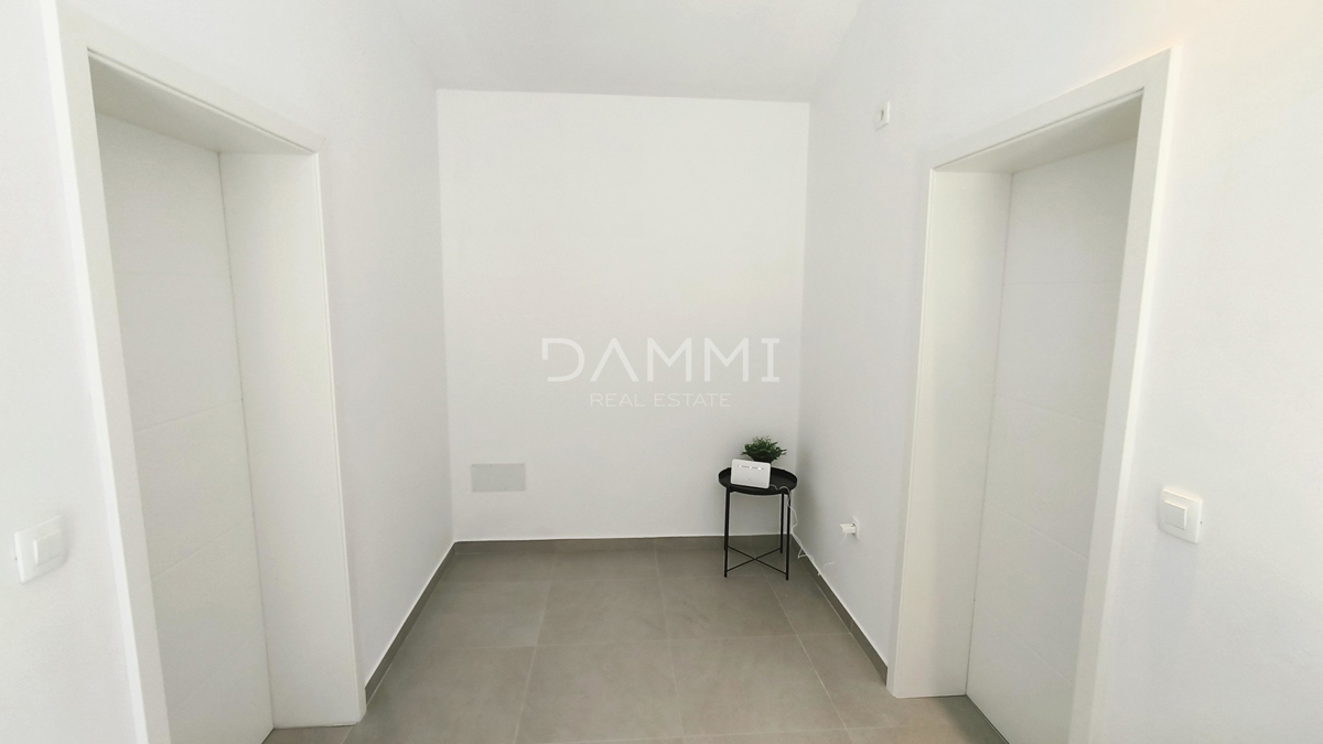 Istra. Vodnjan - vila z bazenom, čudovito dvorišče