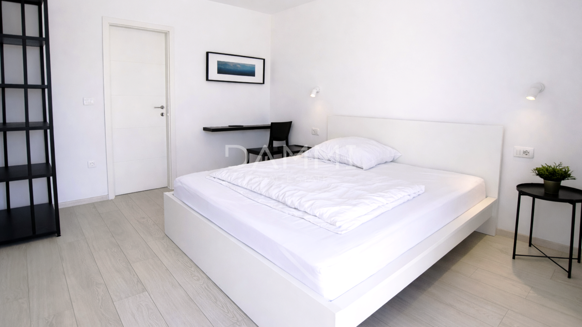 Istra. Vodnjan - vila z bazenom, čudovito dvorišče