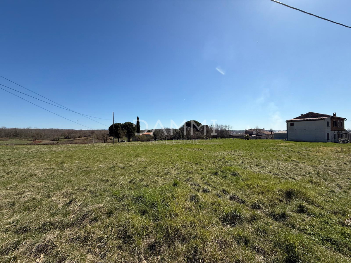 ISTRA, POREČ - Gradbeno zemljišče, priložnost za investicijo