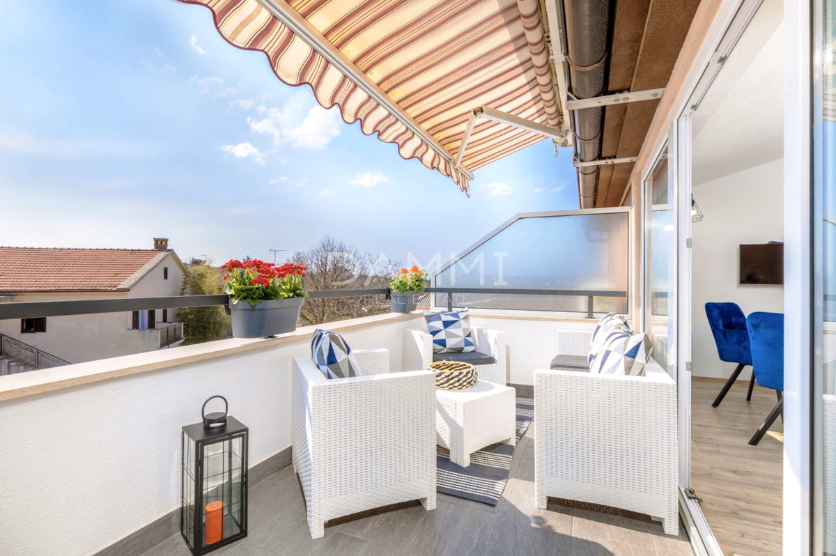 Istra, Valbandon - dvonadstropno stanovanje 500 m od morja