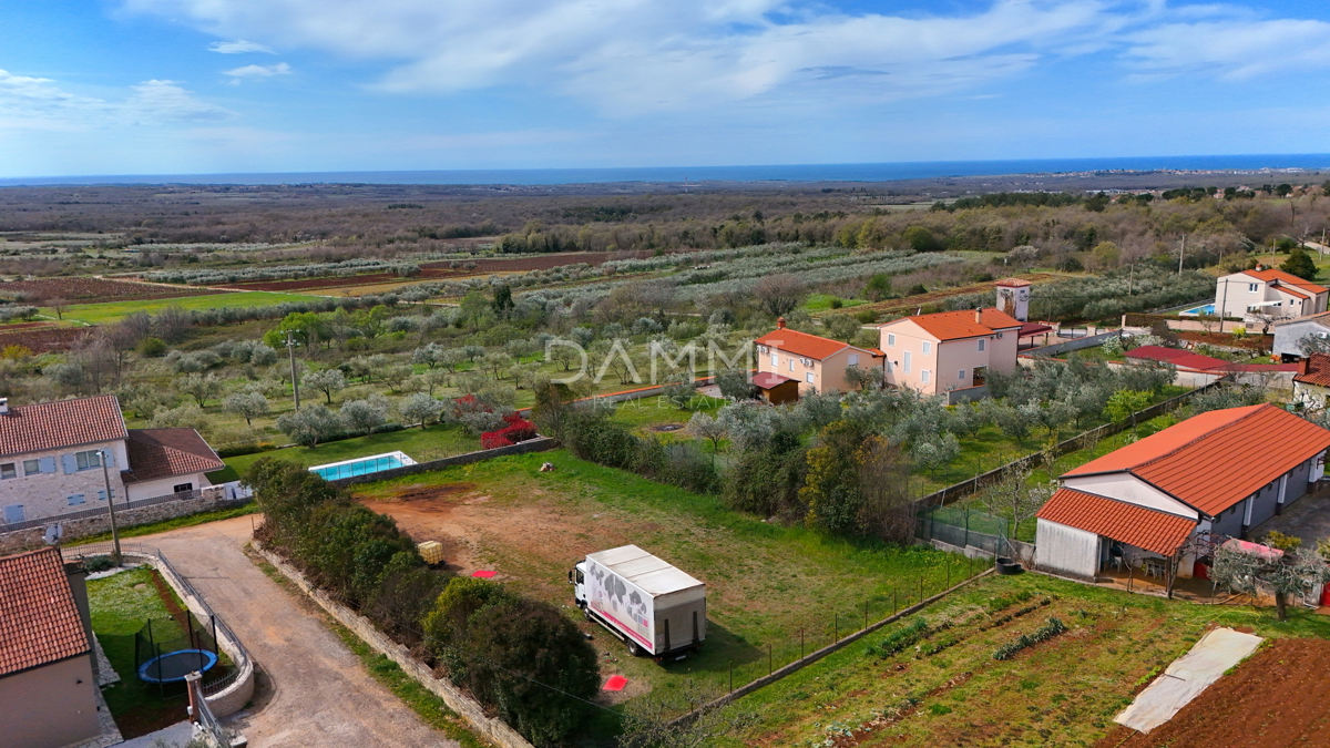 ISTRA, VIŠNJAN - GRADBENO ZEMLJIŠČE S POGLEDOM NA MORJE