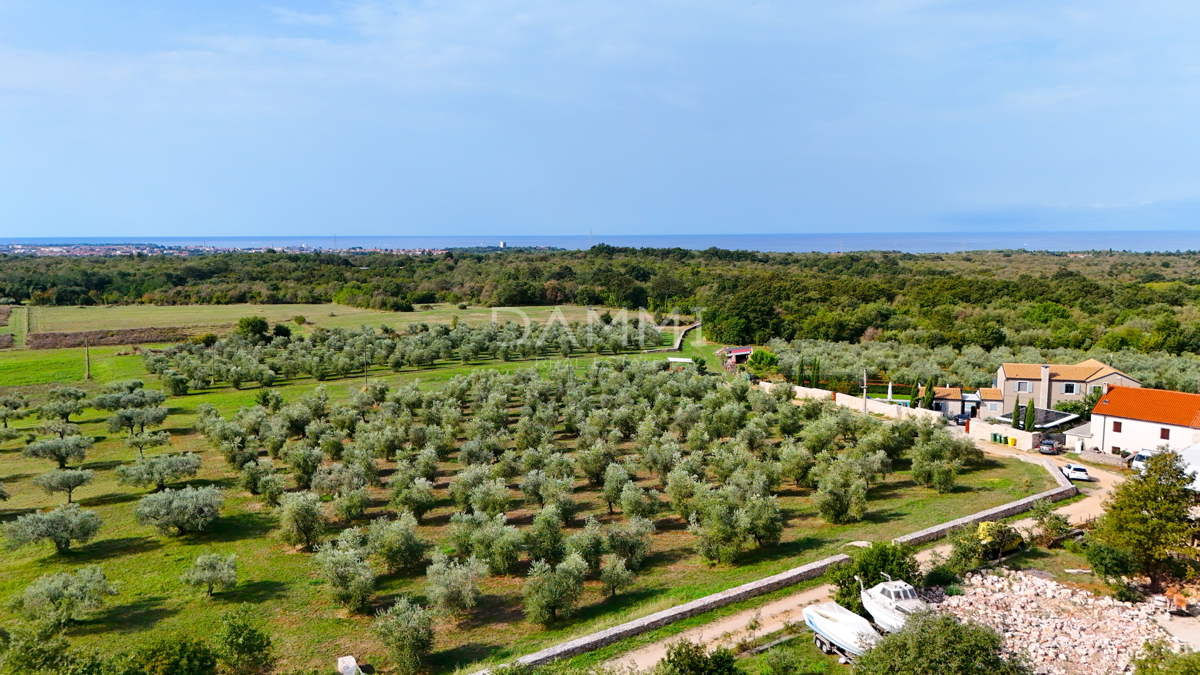 ISTRA, UMAG - Gradbeno zemljišče 3 km od morja