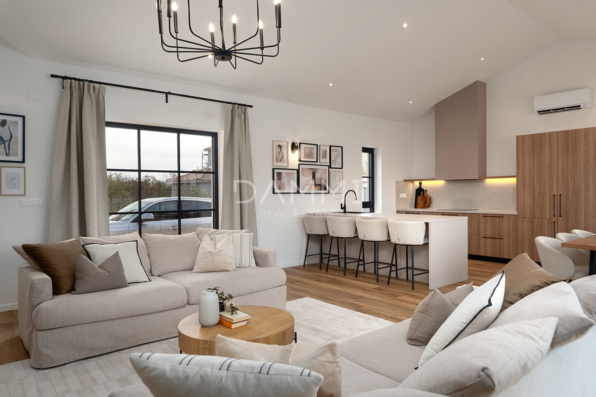 ISTRA, ŽMINJ - Očarljiva enonadstropna hiša z bazenom