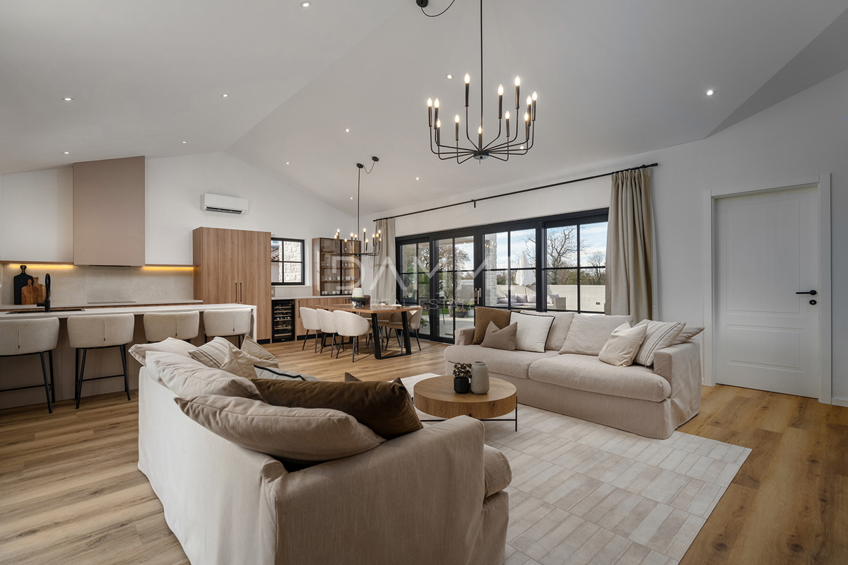 ISTRA, ŽMINJ - Očarljiva enonadstropna hiša z bazenom