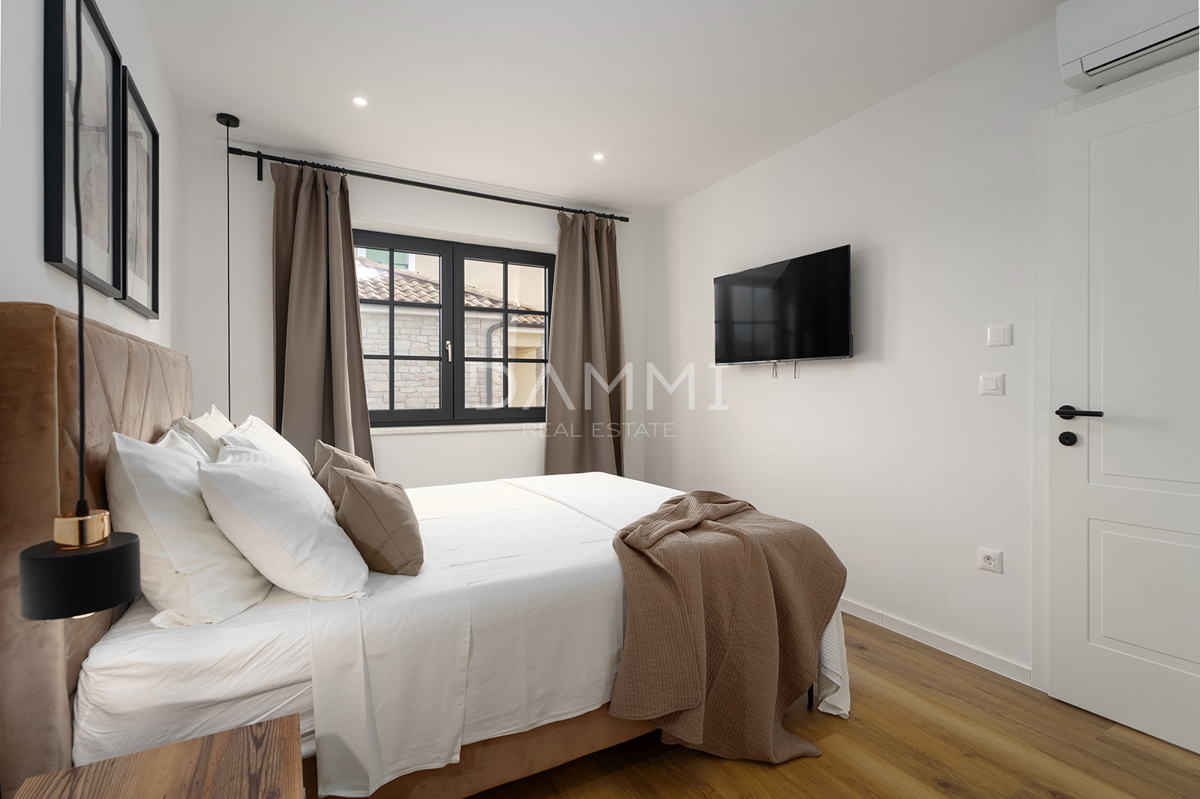 ISTRA, ŽMINJ - Očarljiva enonadstropna hiša z bazenom