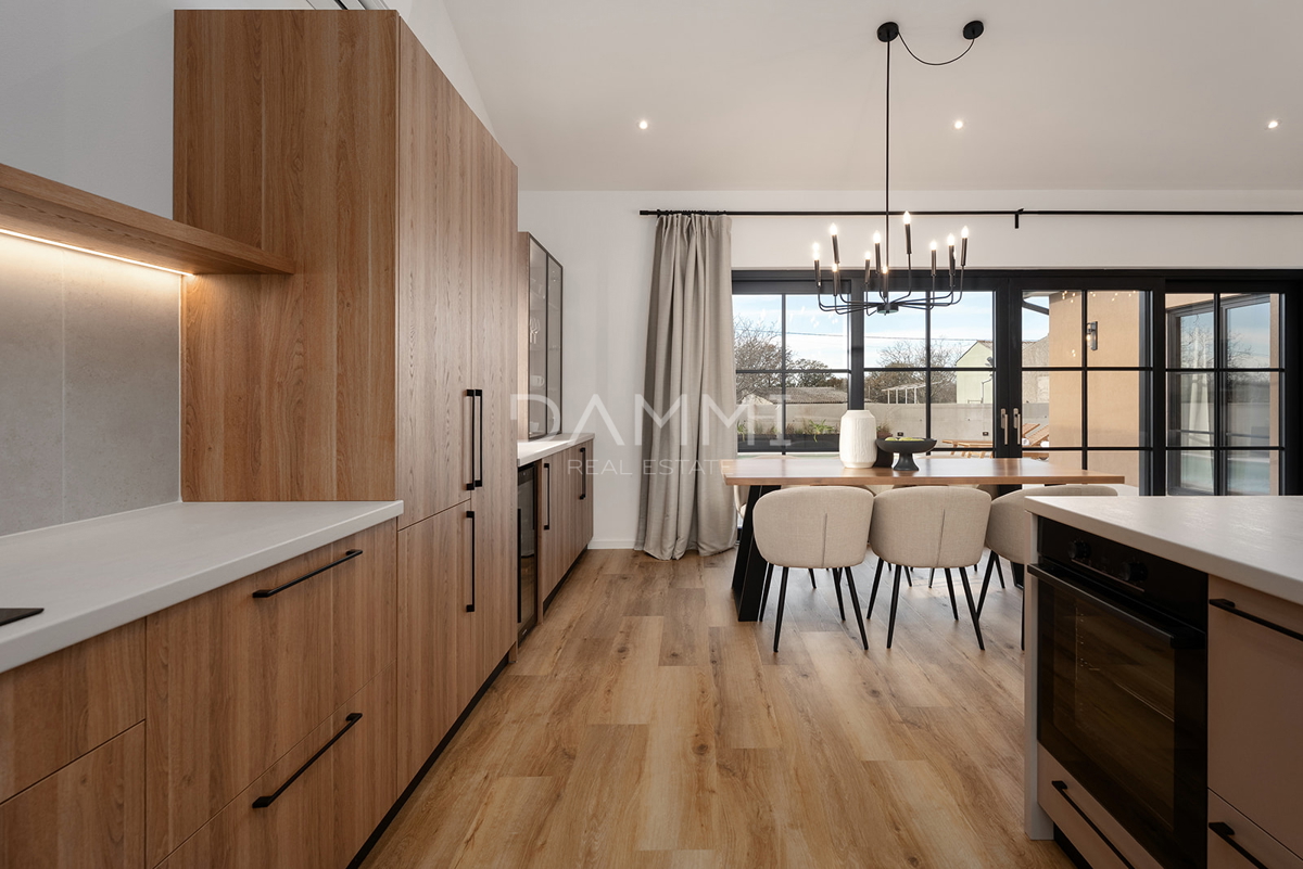 ISTRA, ŽMINJ - Očarljiva enonadstropna hiša z bazenom