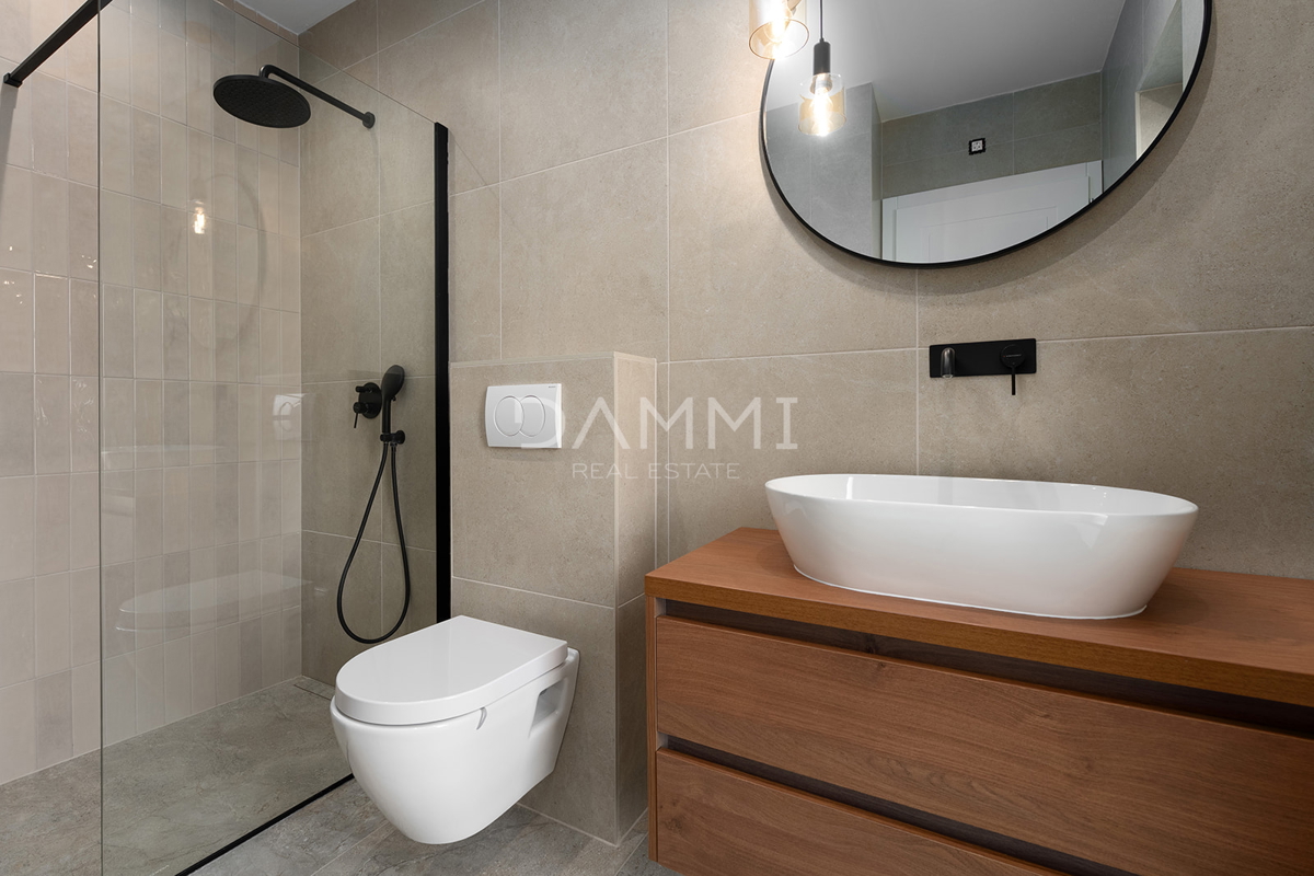 ISTRA, ŽMINJ - Očarljiva enonadstropna hiša z bazenom