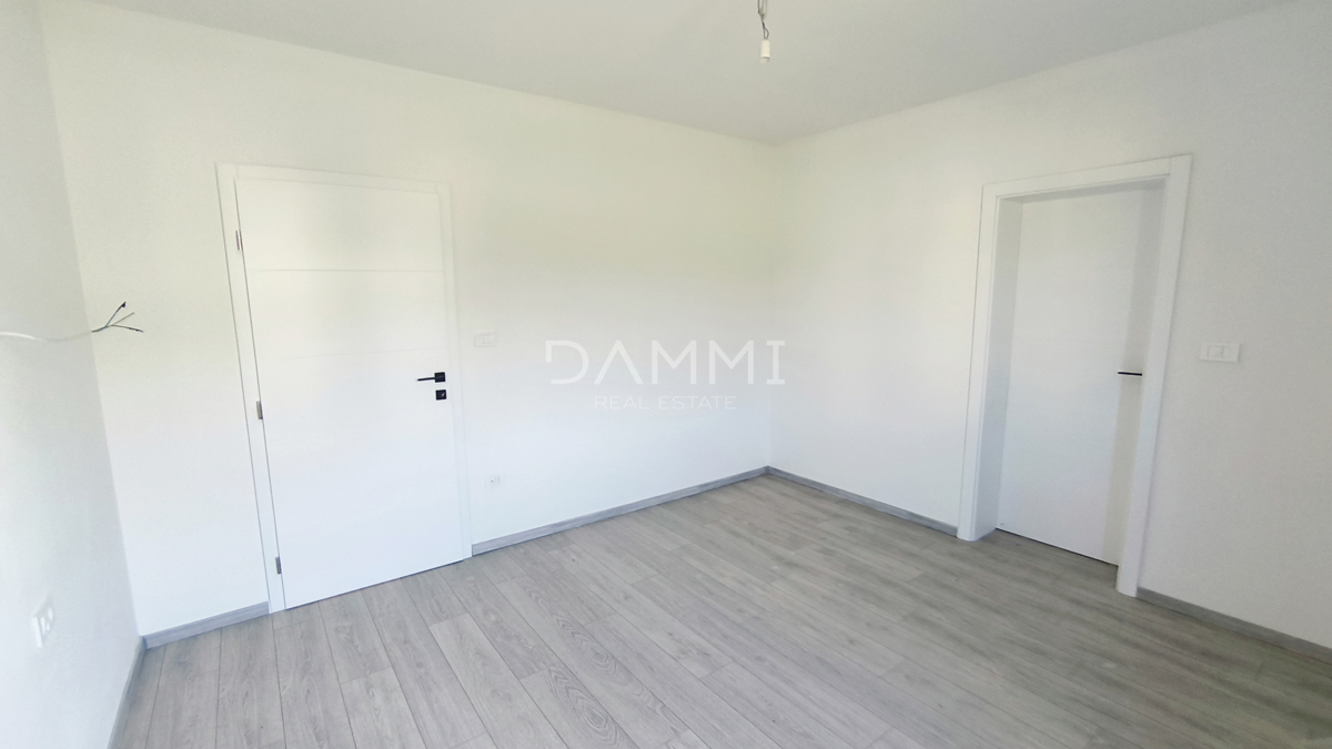 Istra - Marčana, hiša s bazenom, novogradnja