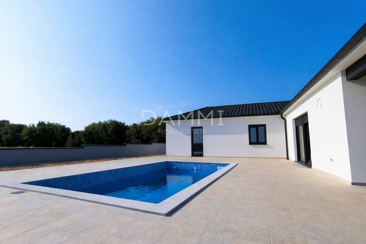 Istra - Marčana, hiša s bazenom, novogradnja