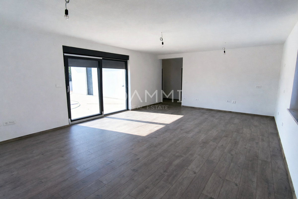 Istra - Marčana, hiša s bazenom, novogradnja