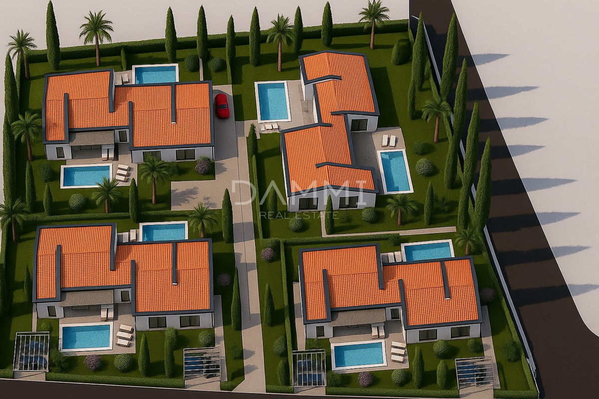 ISTRA, SVETI LOVREČ - PRIZEMLJENA HIŠA S BAZENOM V MIRNEM OKOLJU