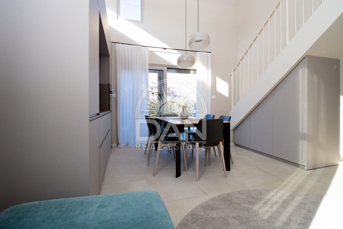 Funtana – Ekskluzivno! Moderna hiša v bližini morja, obdana z naravo