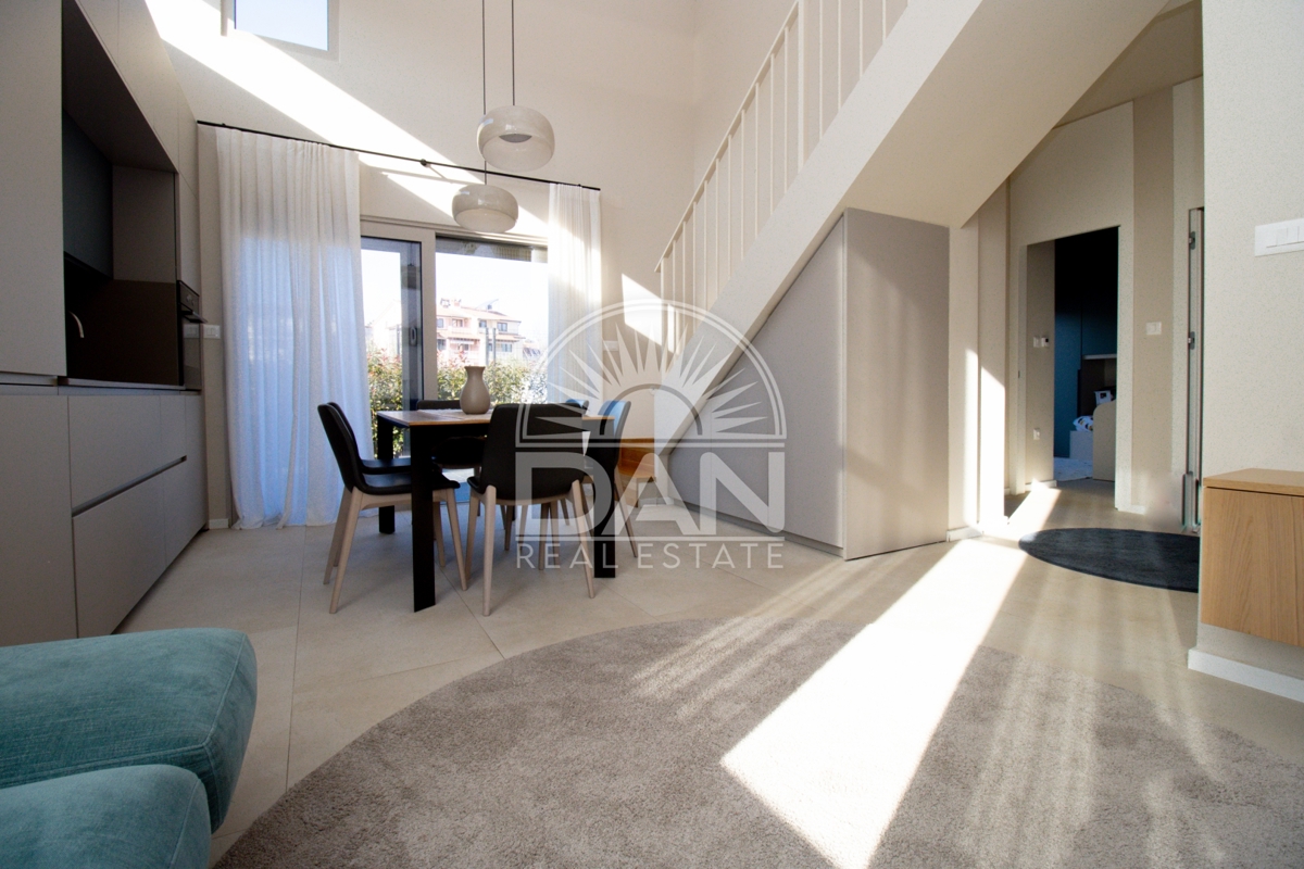 Funtana – Ekskluzivno! Moderna hiša v bližini morja, obdana z naravo