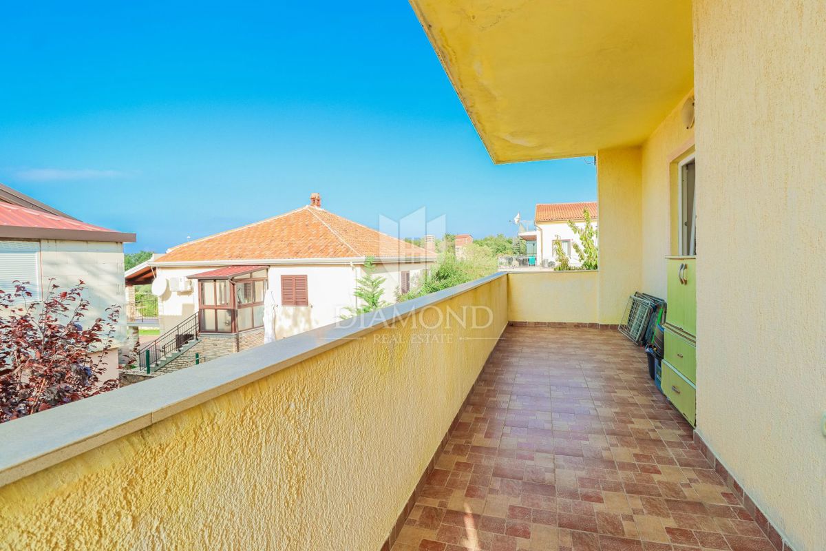 Novigrad, okolica! Čudovito stanovanje s 3 spalnicami!