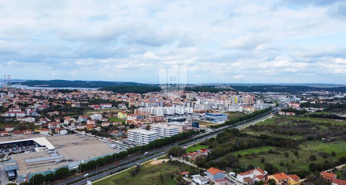 Pula, gradbeno zemljišče na odlični lokaciji!