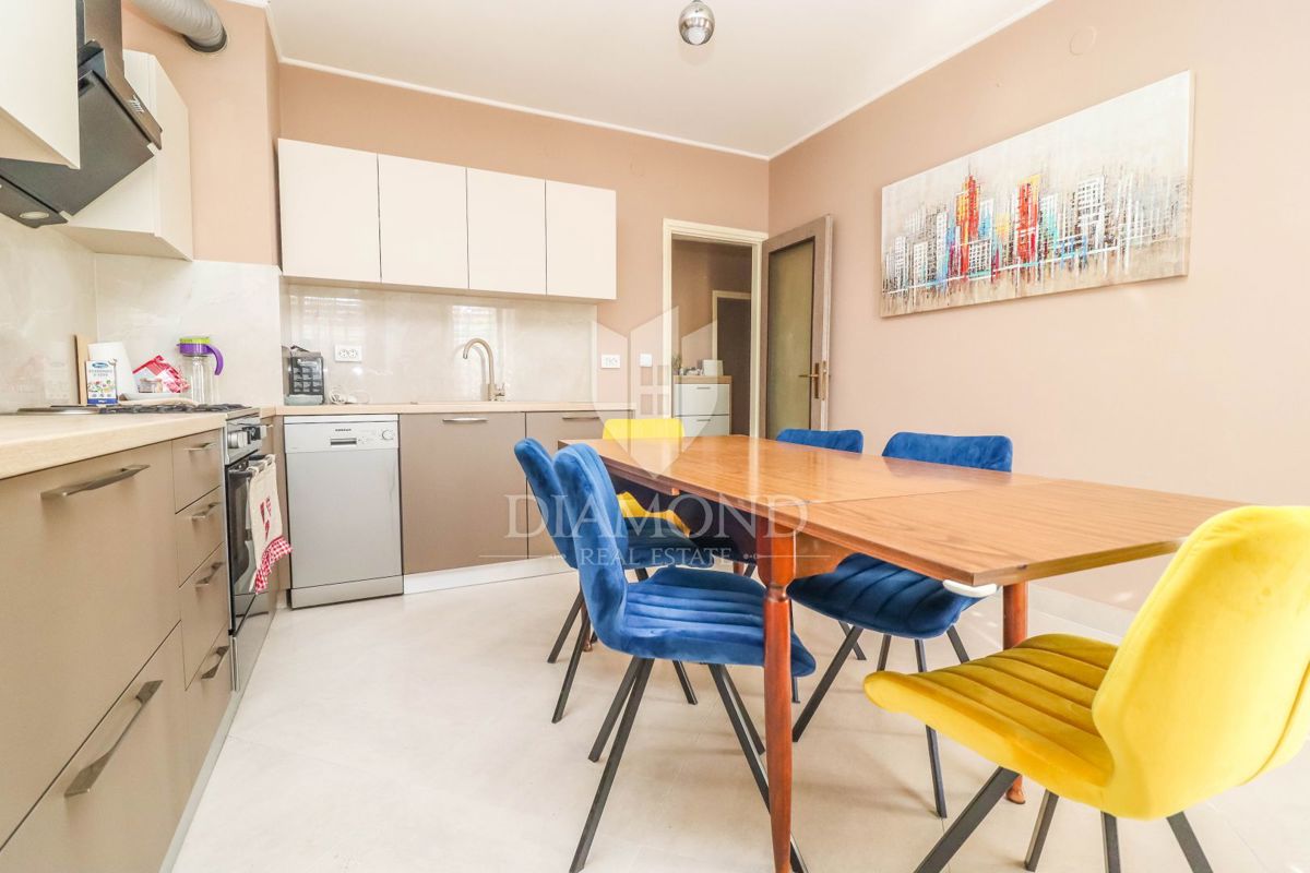 Rovinj, center, na novo prenovljeno stanovanje na iskani lokaciji