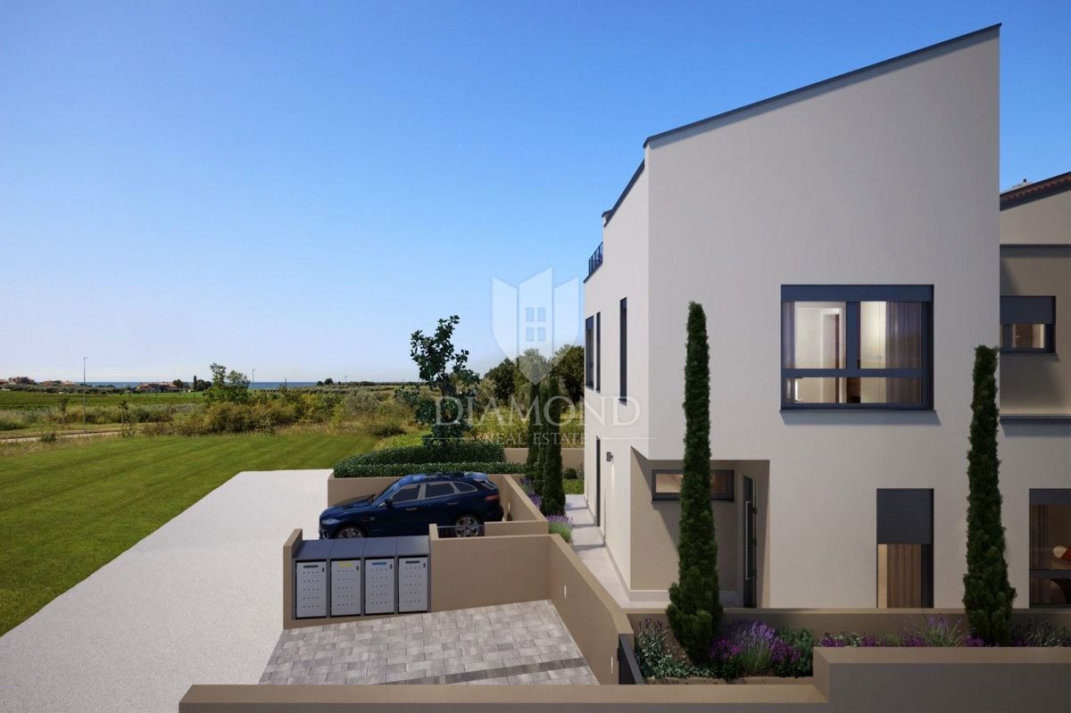 Hiša Novigrad, 200.000m2