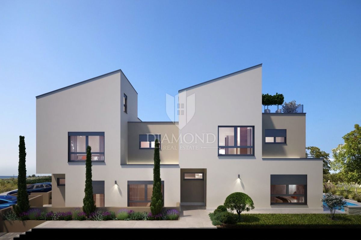 Hiša Novigrad, 200.000m2