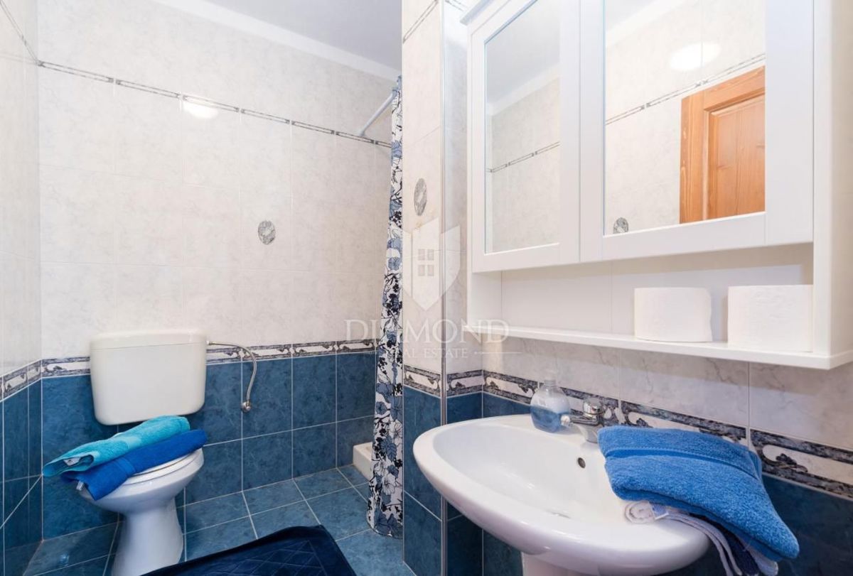Hiša Labin, 200m2