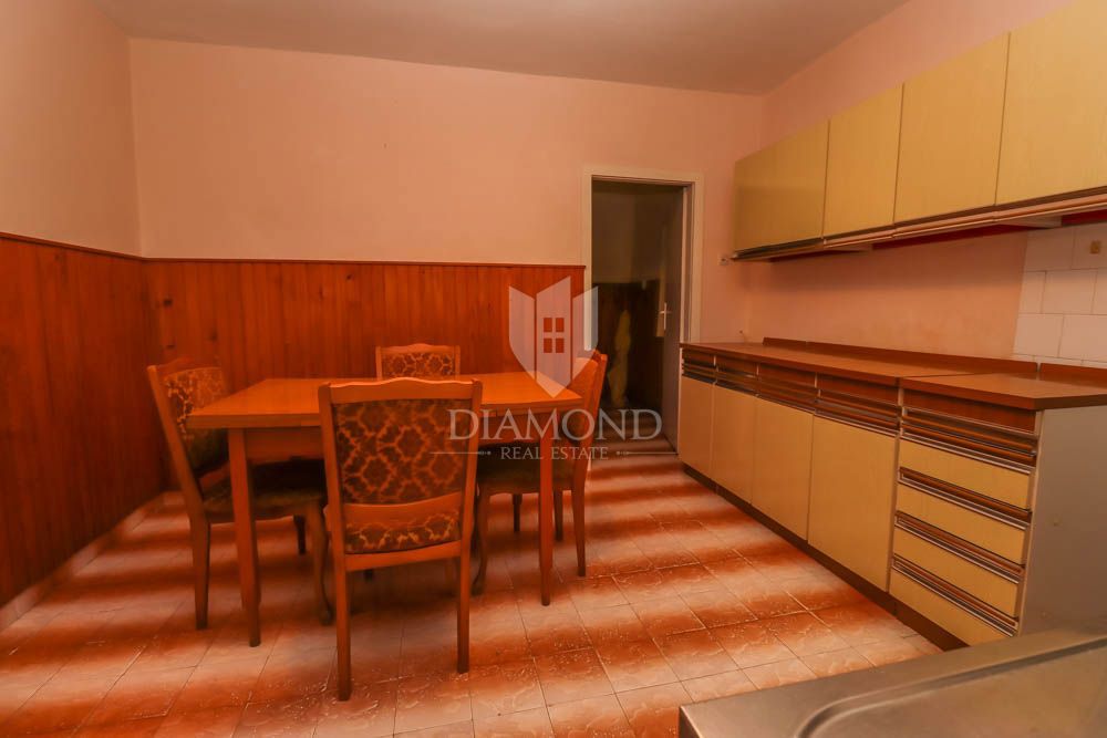 Priložnost za prenovo v bližini morja, okolica Medulina