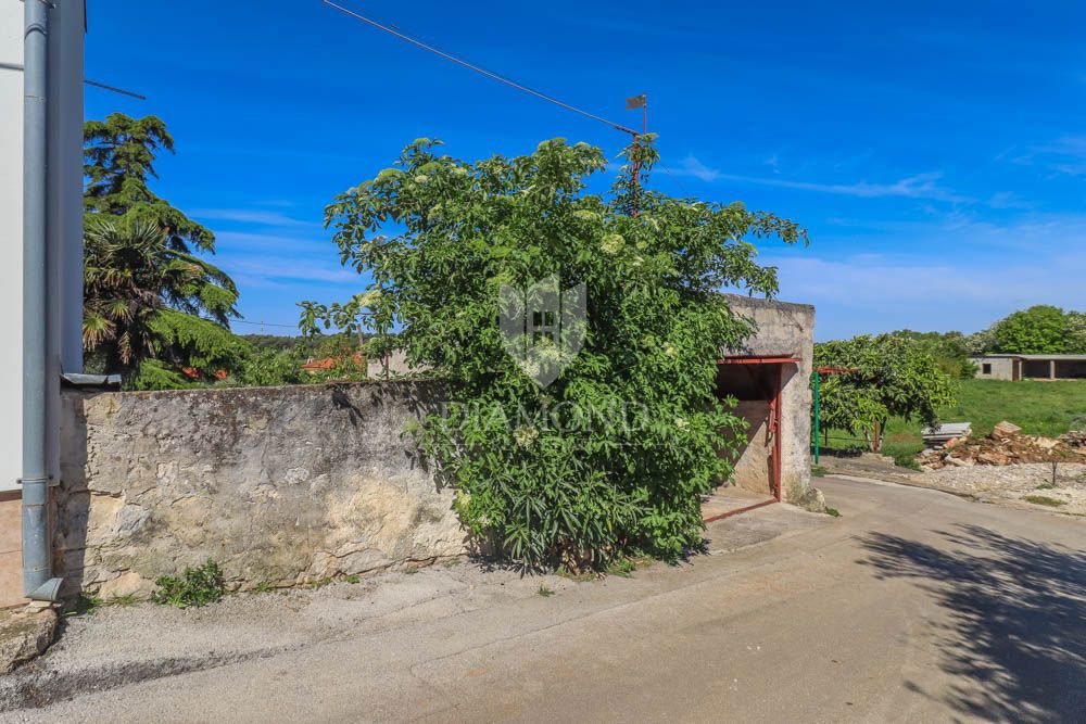 Priložnost za prenovo v bližini morja, okolica Medulina