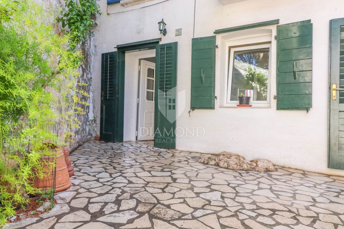 Hiša Rovinj, 79m2
