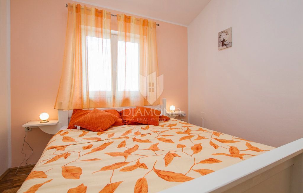 Labin, okolica, lepa hiša s pogledom na morje