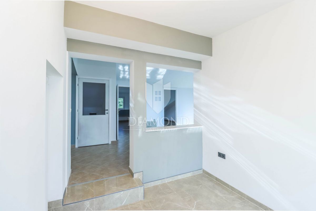 Marčana okolica, Penthouse s čudovitim razgledom