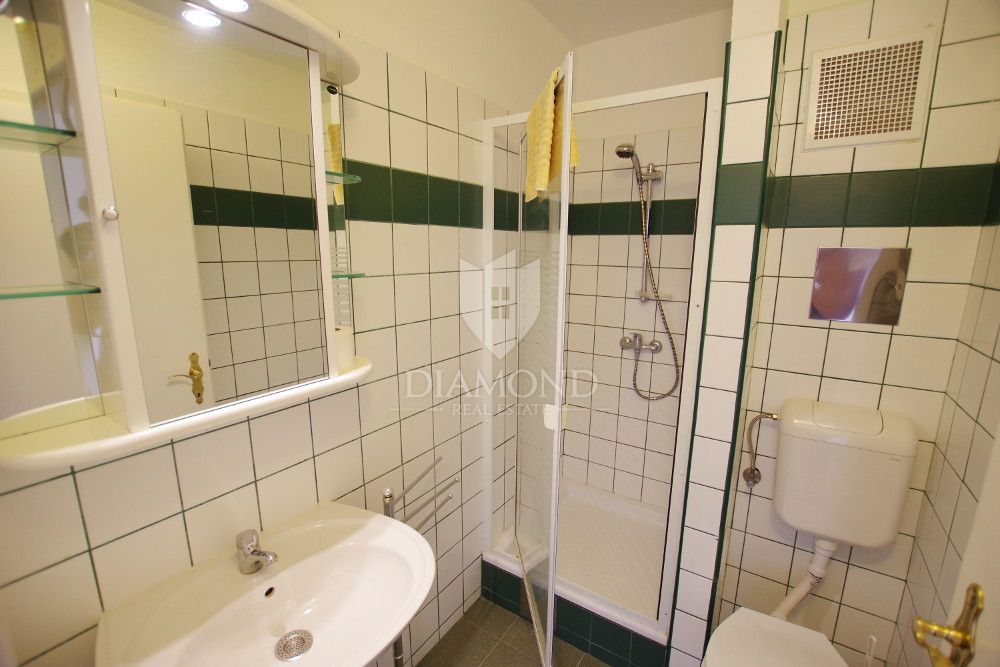 Rabac, lepa hiša z neoviranim pogledom na morje 