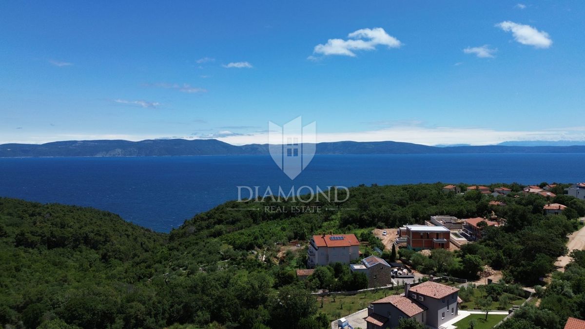 Rabac, lepa hiša z neoviranim pogledom na morje 