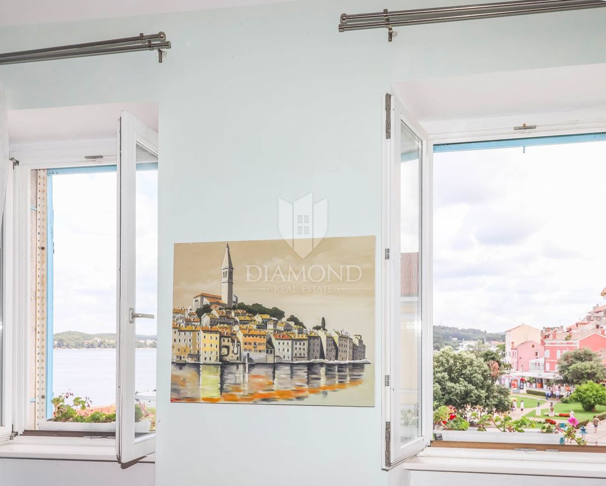 Rovinj, apartma, prva vrsta do morja!