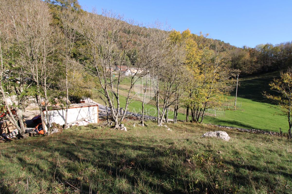 Zemljišče Klana, 2.506m2
