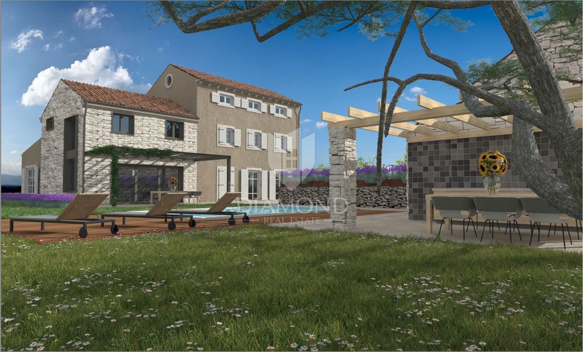 Vila v gradnji in gradbena parcela