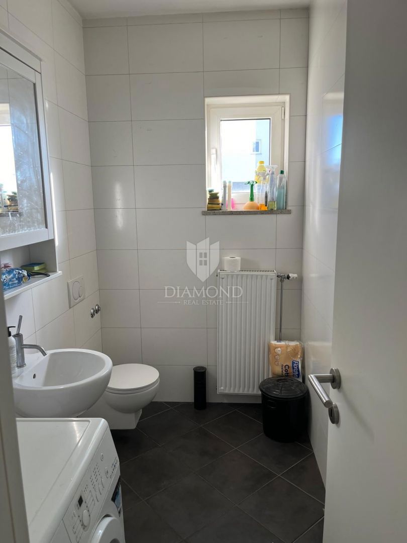 Viškovo, udobna novejša hiša na mirni lokaciji