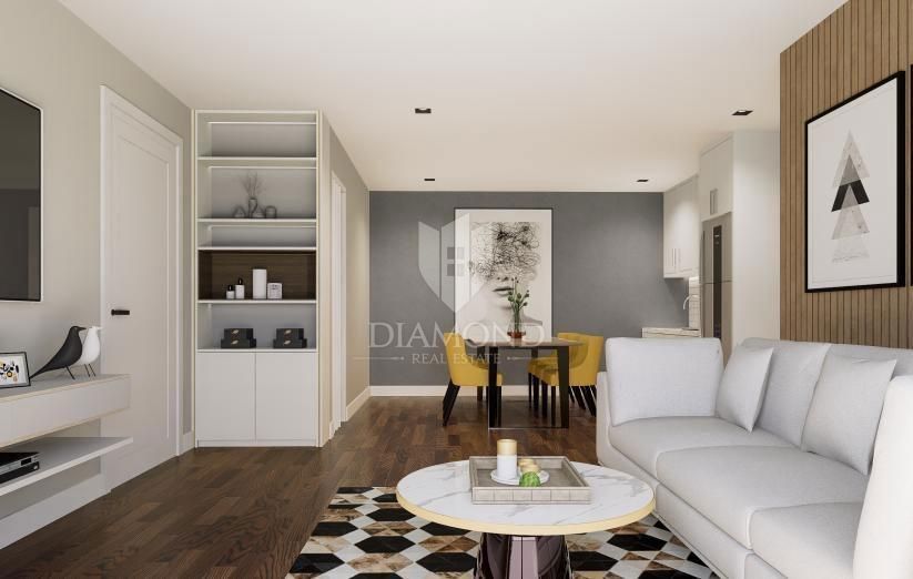 Umag! Apartma v 1. nadstropju s strešno teraso in pogledom na morje!