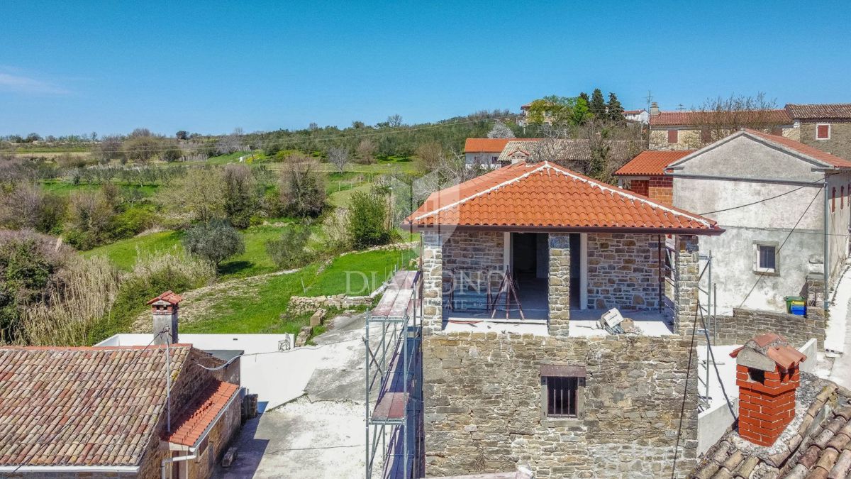 Hiša Momjan, Buje, 150m2