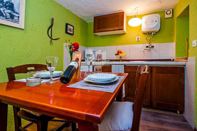 Hiša Rovinj, 360m2