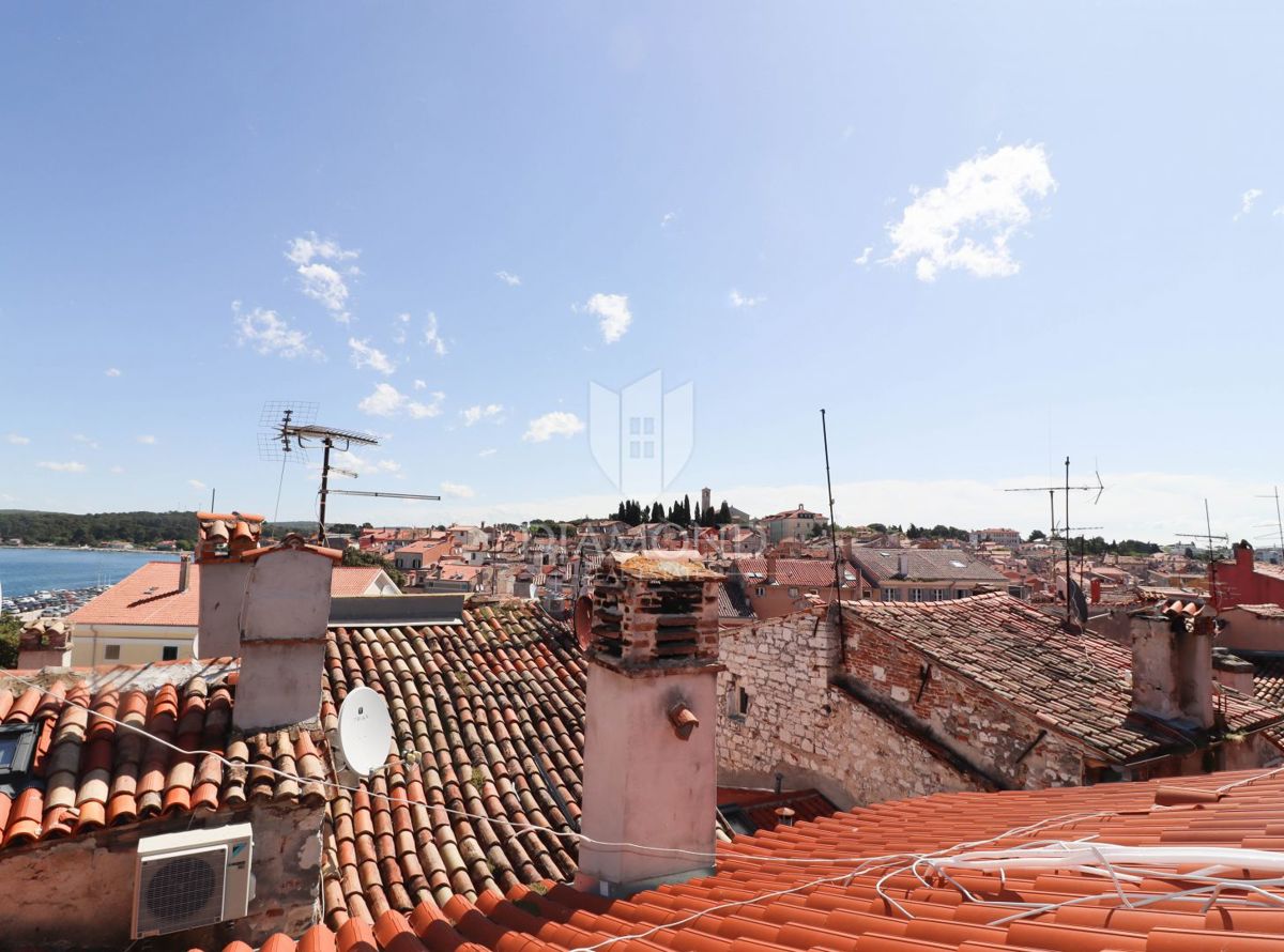 Rovinj, svetlo stanovanje v središču mesta